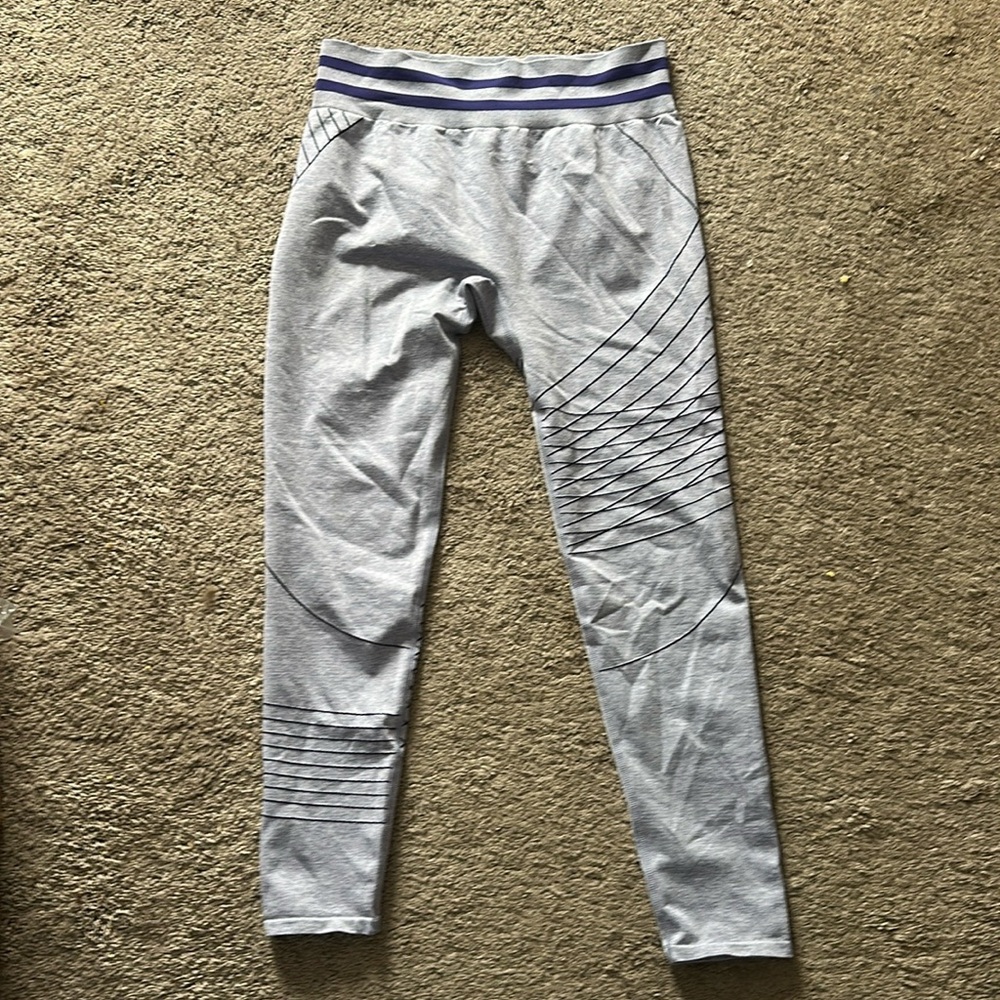 Fabletics Seamless Printed Ananda Purple Tights S… - image 3